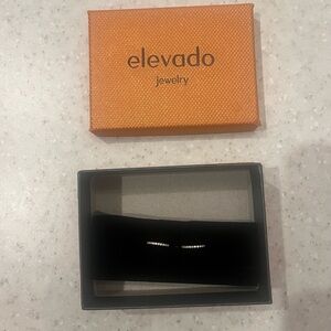 Elevado jewelry ear cuffs